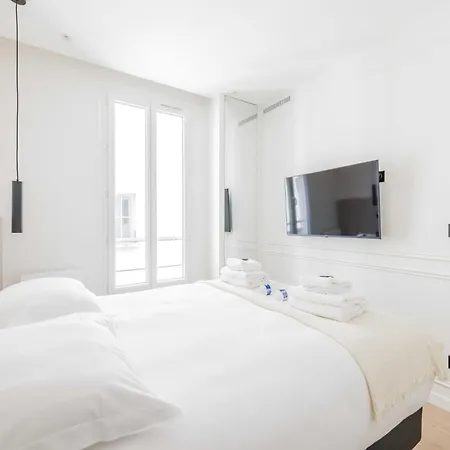 Charming Near Montmartre - Mobility Lease