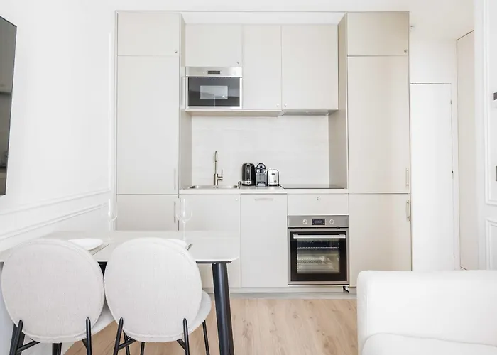 Charming Near Montmartre - Mobility Lease Appartamento